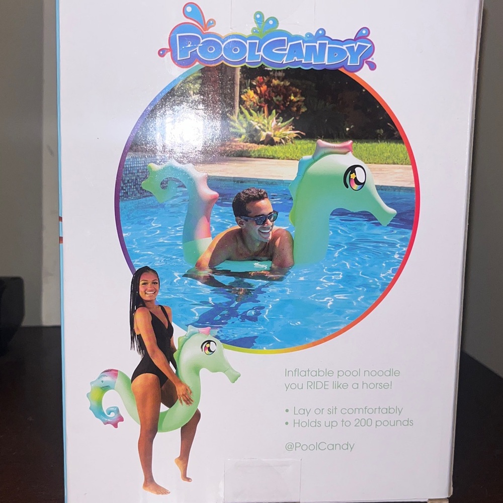 PoolCandy Seahorse Ride-On Inflatable Green Super Noodle NWT - Picture 6 of 11